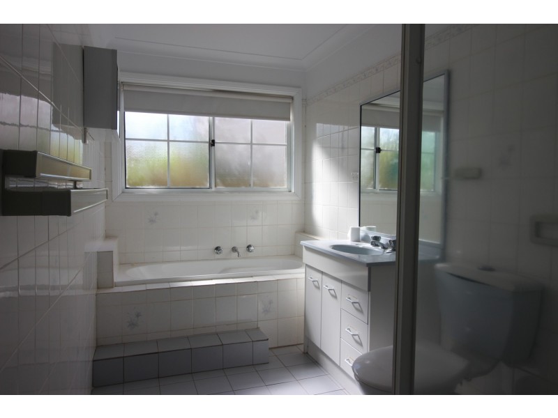 19 Sullivan Avenue, Wagga Wagga NSW 2650
