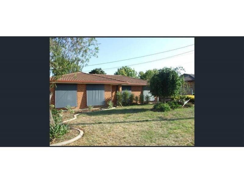 33 Grinton Avenue, Ashmont NSW 2650