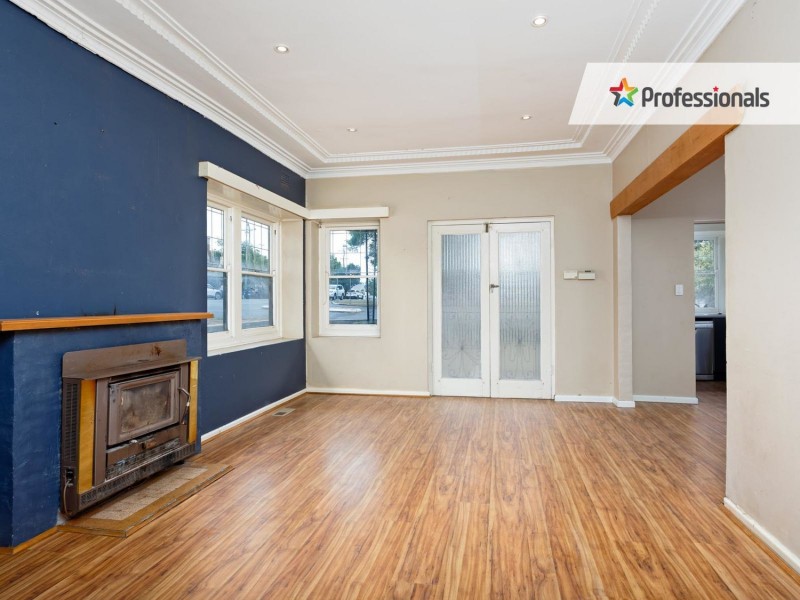 39 Trevor Street, Turvey Park NSW 2650