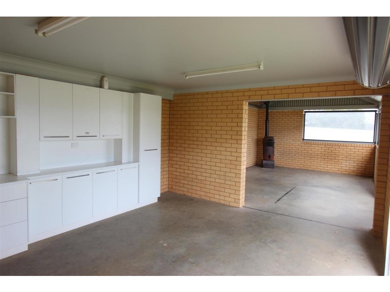 17  Dove Street, Mount Austin NSW 2650