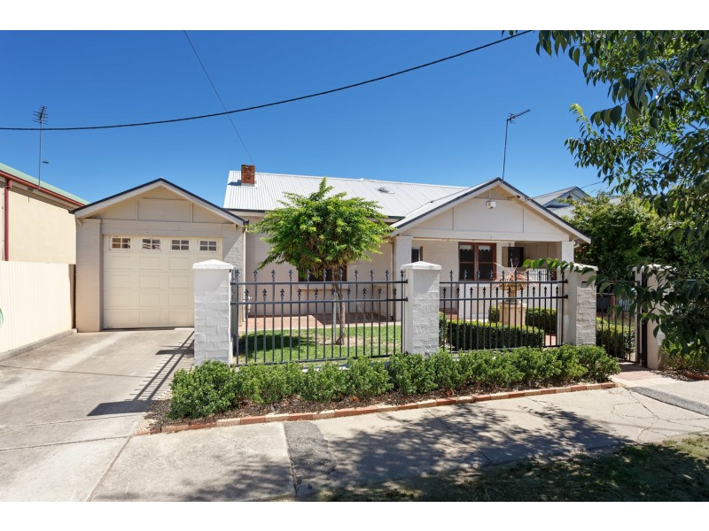 3 Rhoda Avenue, Wagga Wagga NSW 2650
