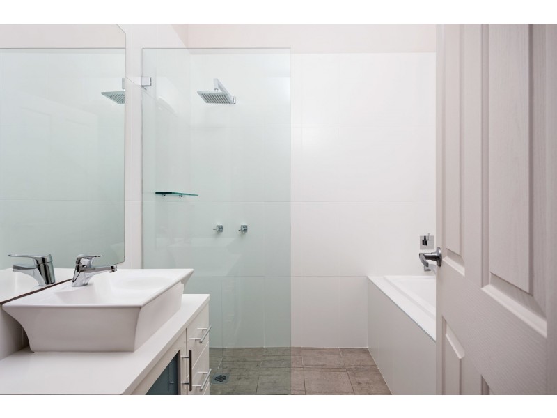 3 Rhoda Avenue, Wagga Wagga NSW 2650