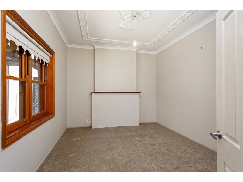 3 Rhoda Avenue, Wagga Wagga NSW 2650