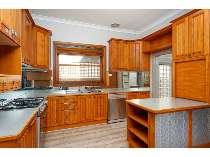 3 Rhoda Avenue, Wagga Wagga NSW 2650