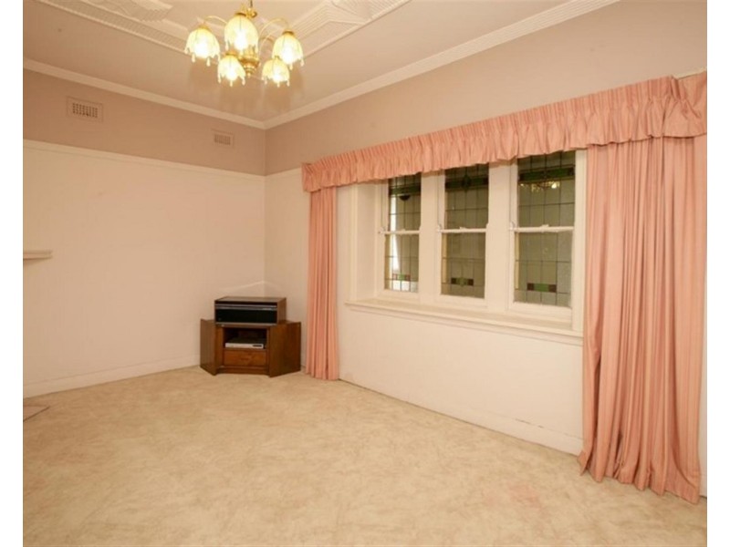 1 Edmonson Street, Wagga Wagga NSW 2650
