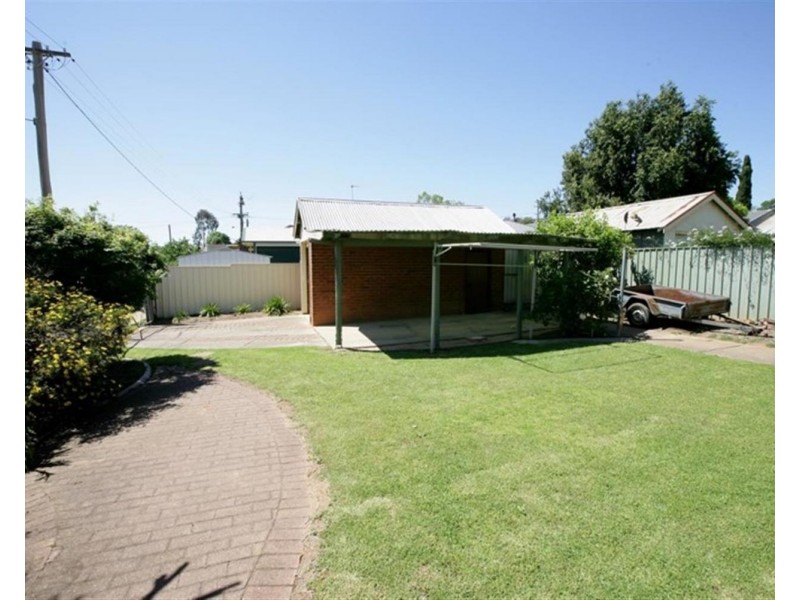 1 Edmonson Street, Wagga Wagga NSW 2650