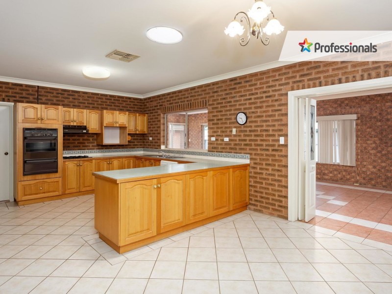 3 Corella Place, Estella NSW 2650