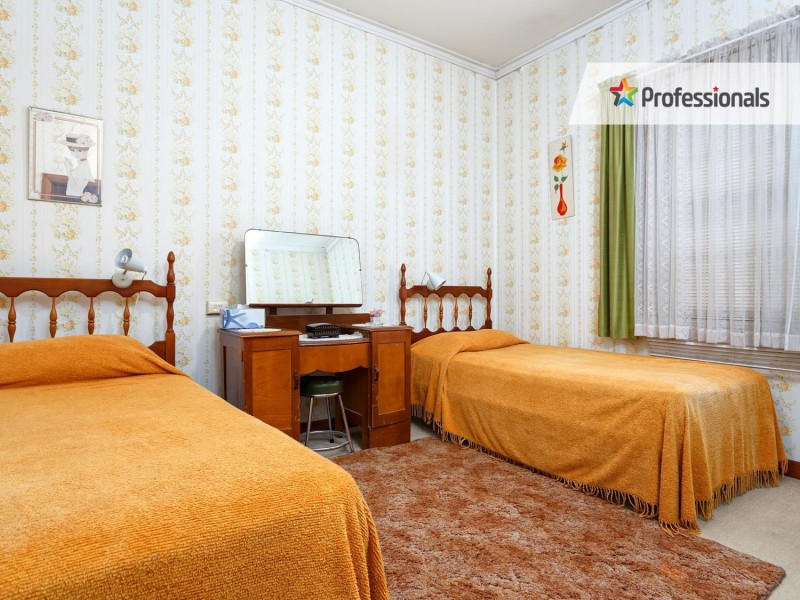 52 Grandveiw Avenue, Turvey Park NSW 2650