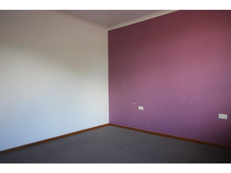 38 Pinaroo Drive, Wagga Wagga NSW 2650