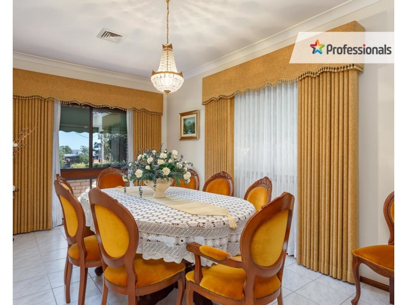 3 Malaya Drive, Tolland NSW 2650