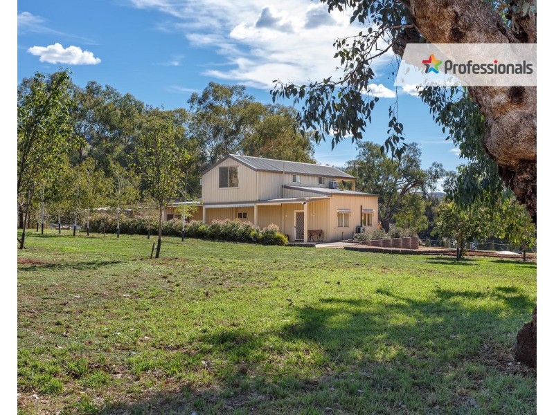 1049 Tarrabandra Road, Gundagai NSW 2722