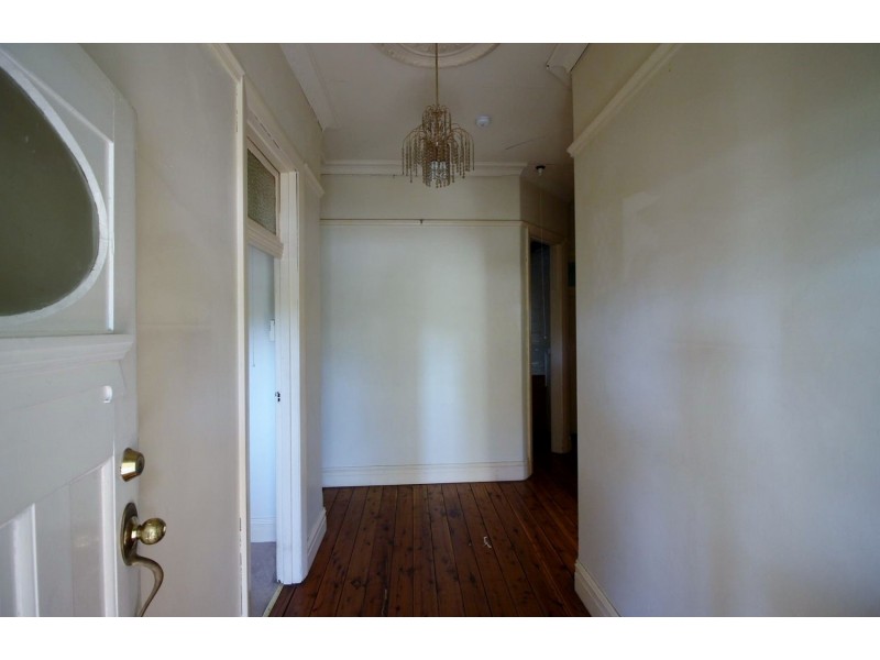 142 Morgan Street, Wagga Wagga NSW 2650