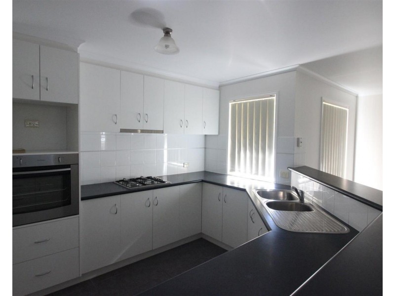 19 Illuera Road, Bourkelands NSW 2650