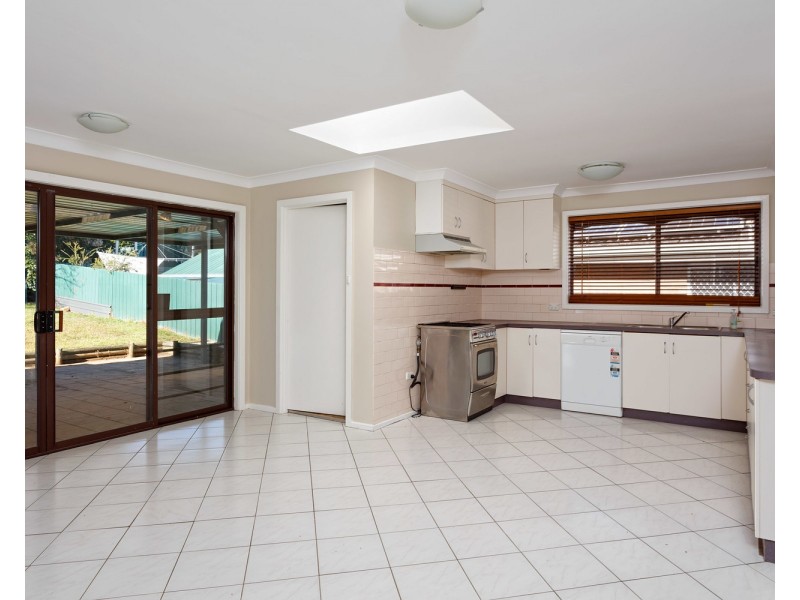 7 Buchhorn Street, Tolland NSW 2650