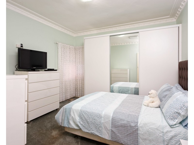 156 Fernleigh Road, Mount Austin NSW 2650