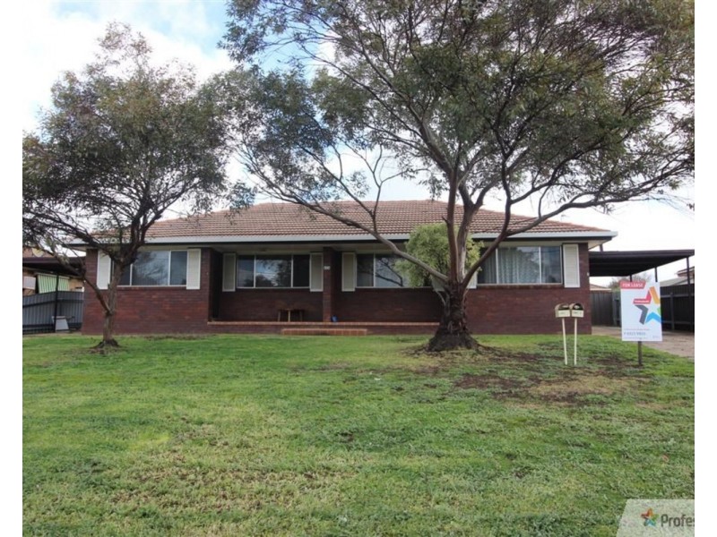 1/426 Kooringal Road, Kooringal NSW 2650
