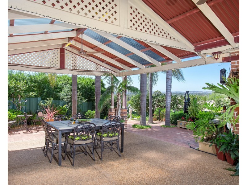 70 Simkin Crescent, Kooringal NSW 2650