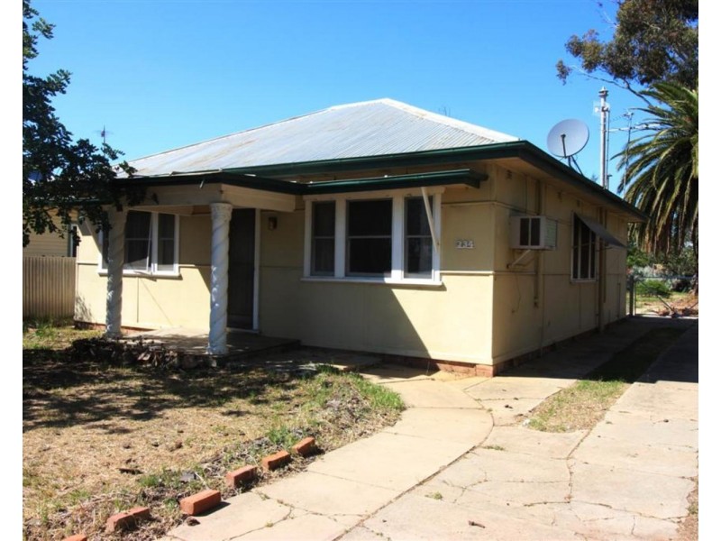 334 Edward Street, Wagga Wagga NSW 2650