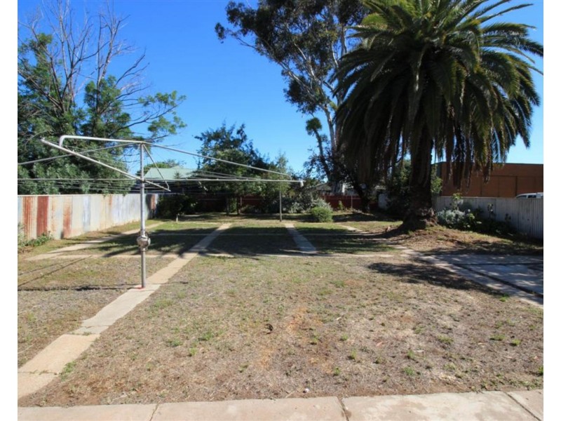 334 Edward Street, Wagga Wagga NSW 2650