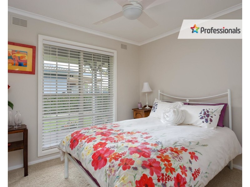 14 Silverwood Road, Lake Albert NSW 2650