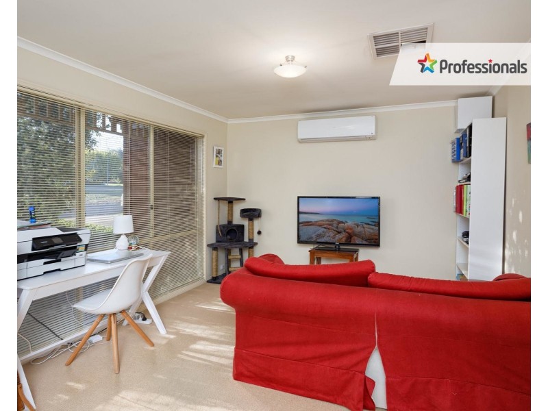 6 Grampian Place, Tatton NSW 2650