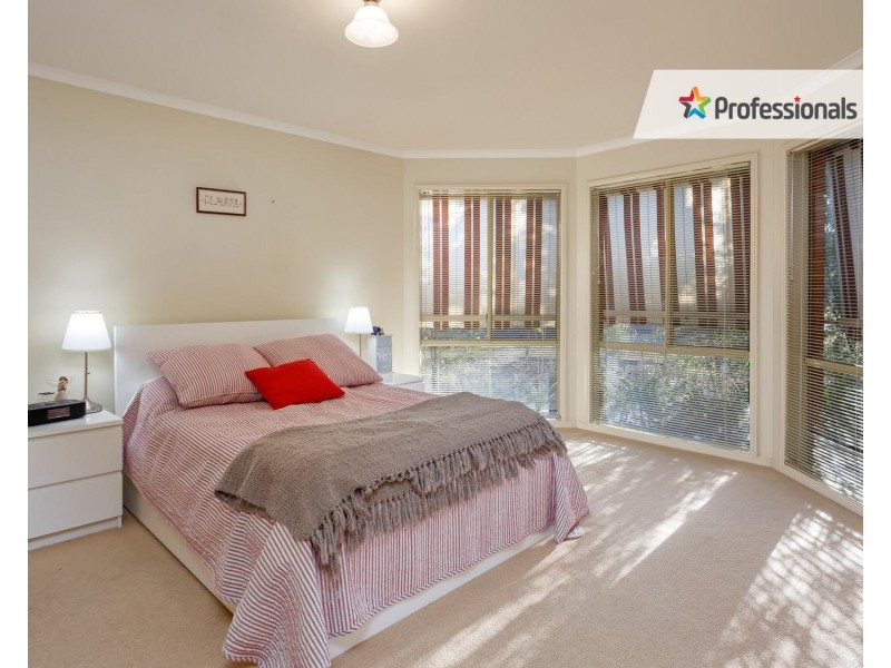 6 Grampian Place, Tatton NSW 2650