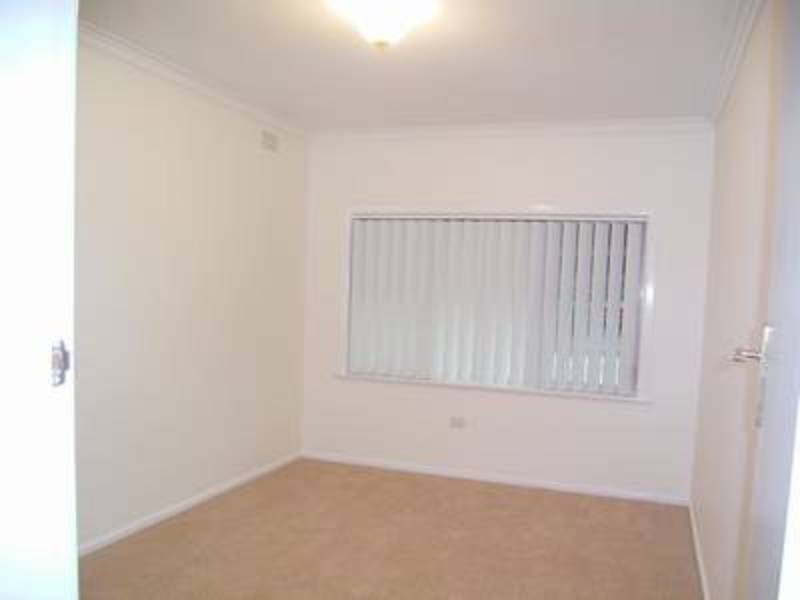 18 Lusher Avenue, Turvey Park NSW 2650