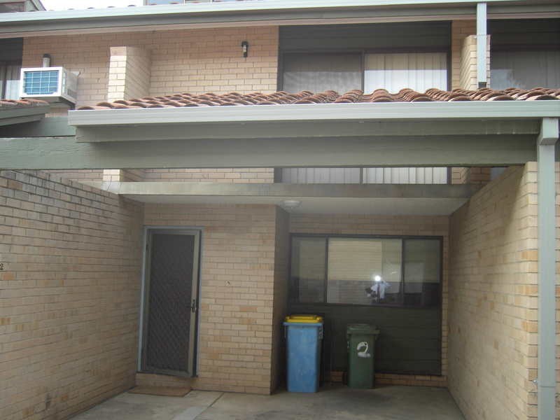 2/241 Edward Street, Wagga Wagga NSW 2650