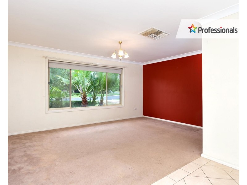 19 Gunyah Place, Glenfield Park NSW 2650