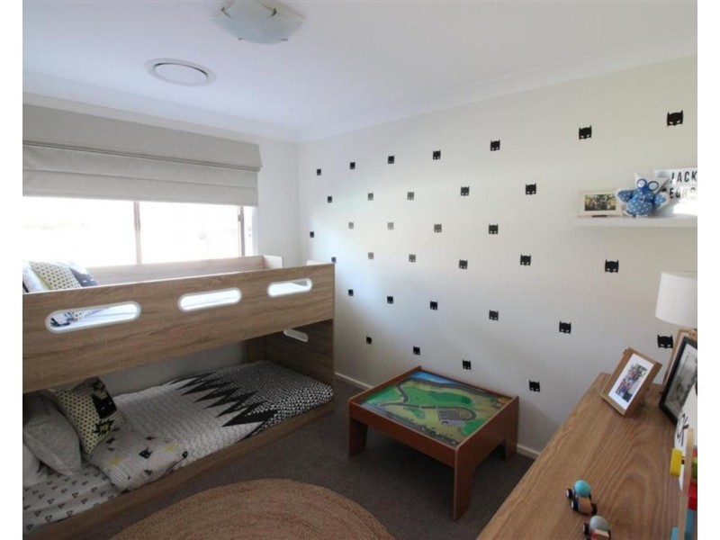 39 Walana Crescent, Kooringal NSW 2650