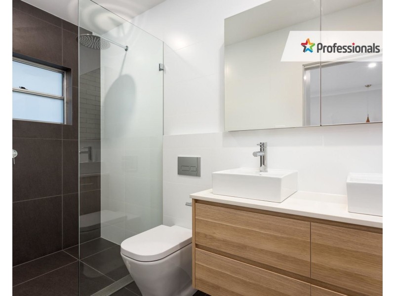 15 Freer Street, Wagga Wagga NSW 2650