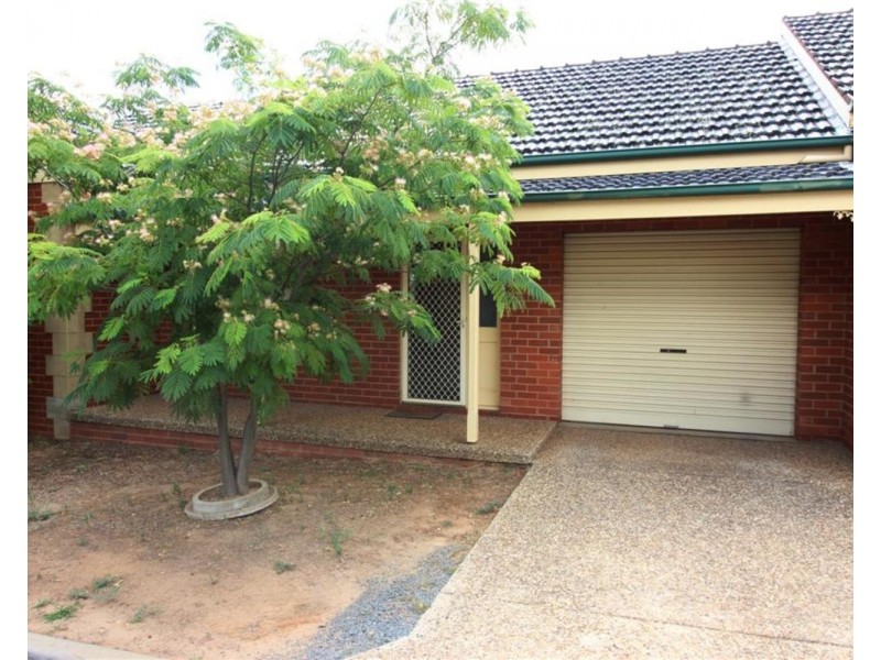 2/76 Brookong Avenue, Wagga Wagga NSW 2650