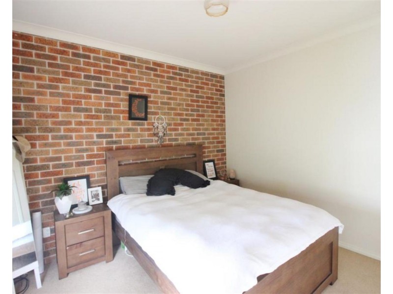 2/76 Brookong Avenue, Wagga Wagga NSW 2650