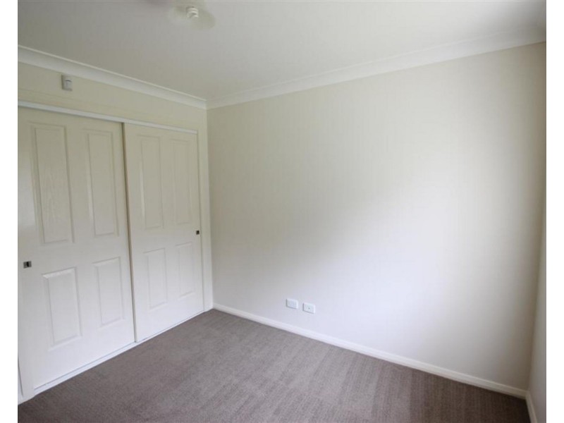 21 Barrima Drive, Glenfield Park NSW 2650