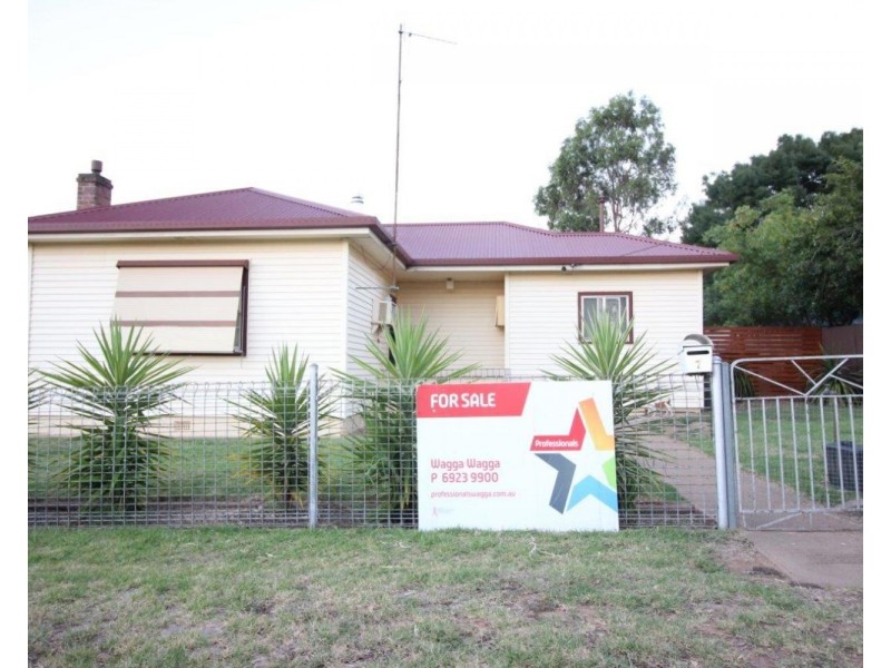 7 Gloucester Street, Junee NSW 2663