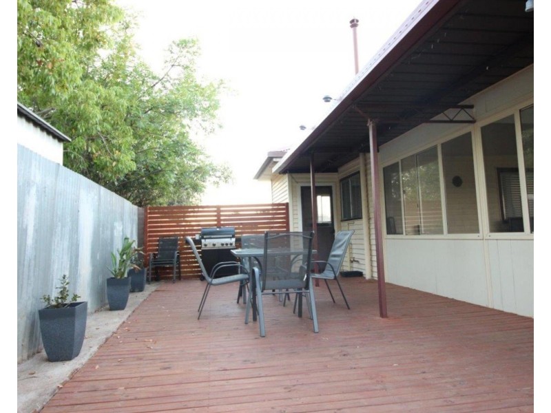 7 Gloucester Street, Junee NSW 2663