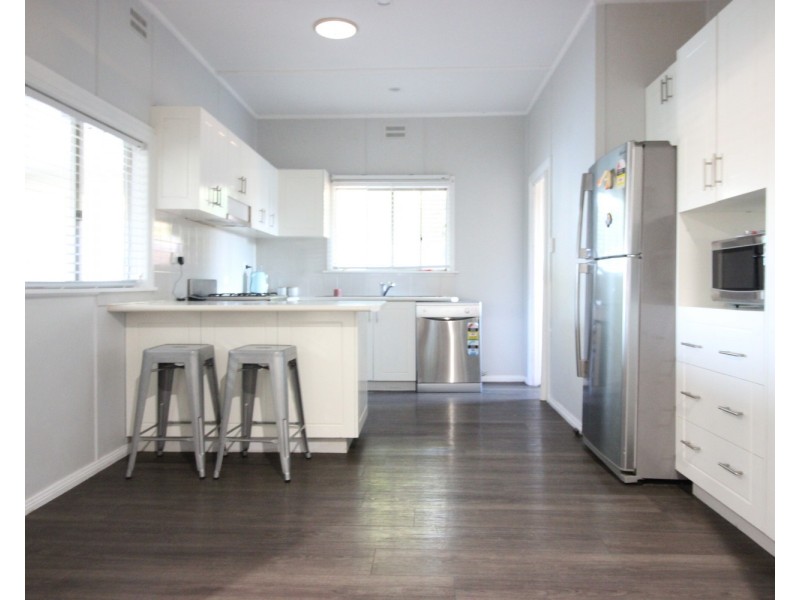 7 Gloucester Street, Junee NSW 2663