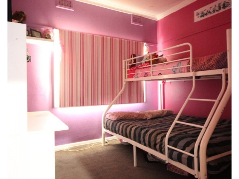 7 Gloucester Street, Junee NSW 2663