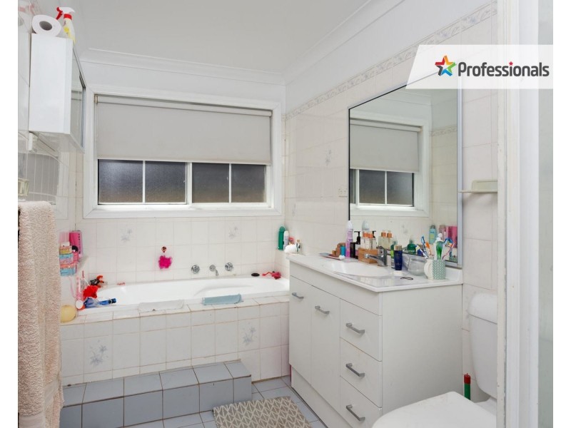19 Sullivan Avenue, Wagga Wagga NSW 2650