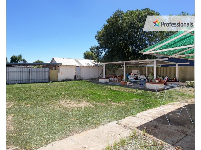 19 Sullivan Avenue, Wagga Wagga NSW 2650