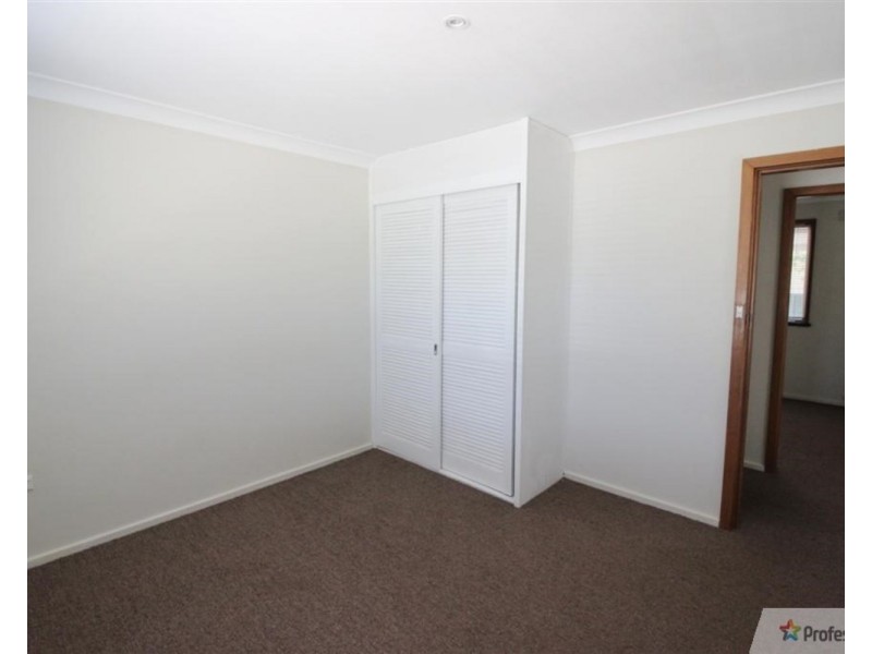 34 Maher Street, Tolland NSW 2650