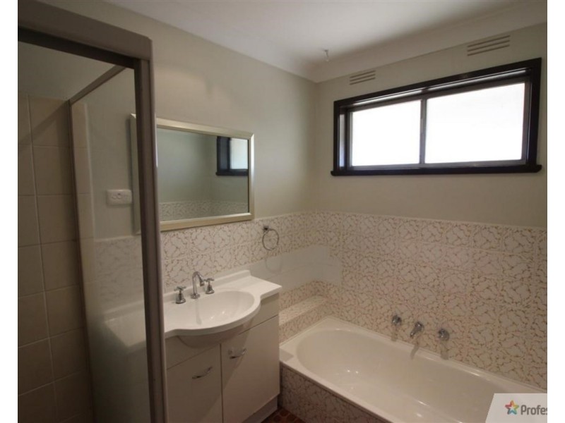 34 Maher Street, Tolland NSW 2650