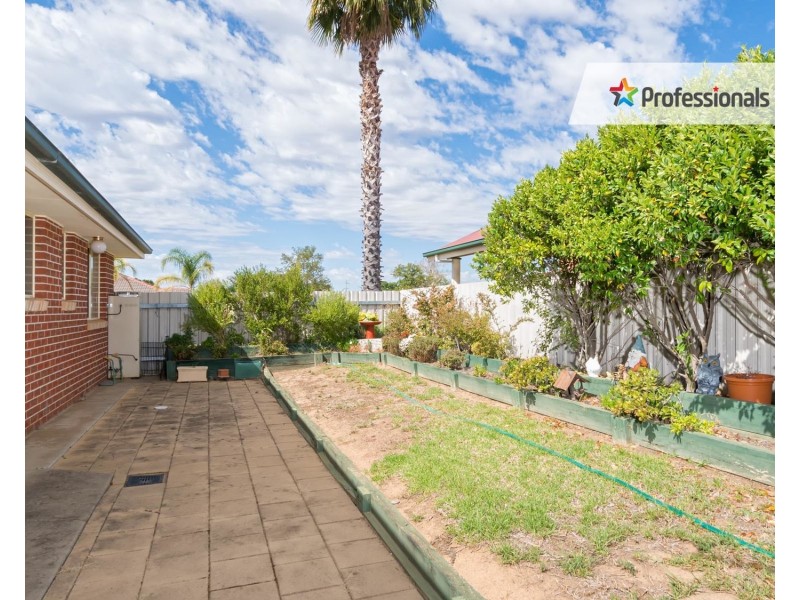 1/1 Gidgee Place, Glenfield Park NSW 2650