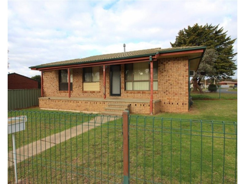 1 Bingham Place, Wagga Wagga NSW 2650