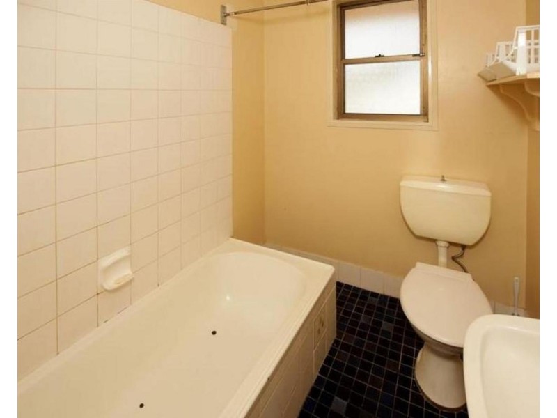 1 Bingham Place, Wagga Wagga NSW 2650