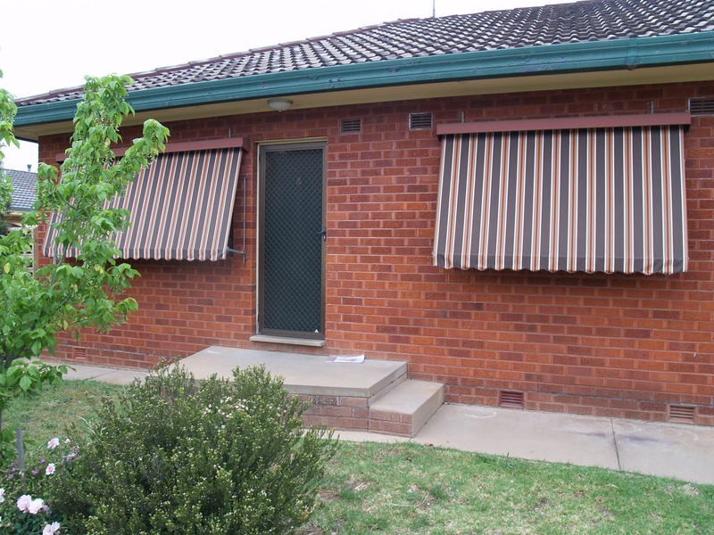 4/251 Lake Albert Road, Kooringal NSW 2650