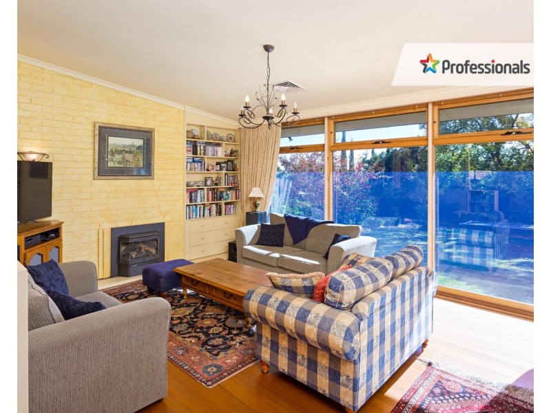 25 Athol Street, Turvey Park NSW 2650