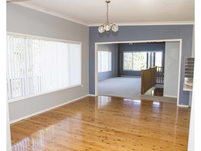 16 Braemar Drive, Wamberal NSW 2260