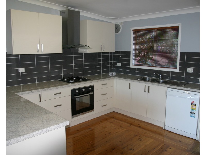 16 Braemar Drive, Wamberal NSW 2260