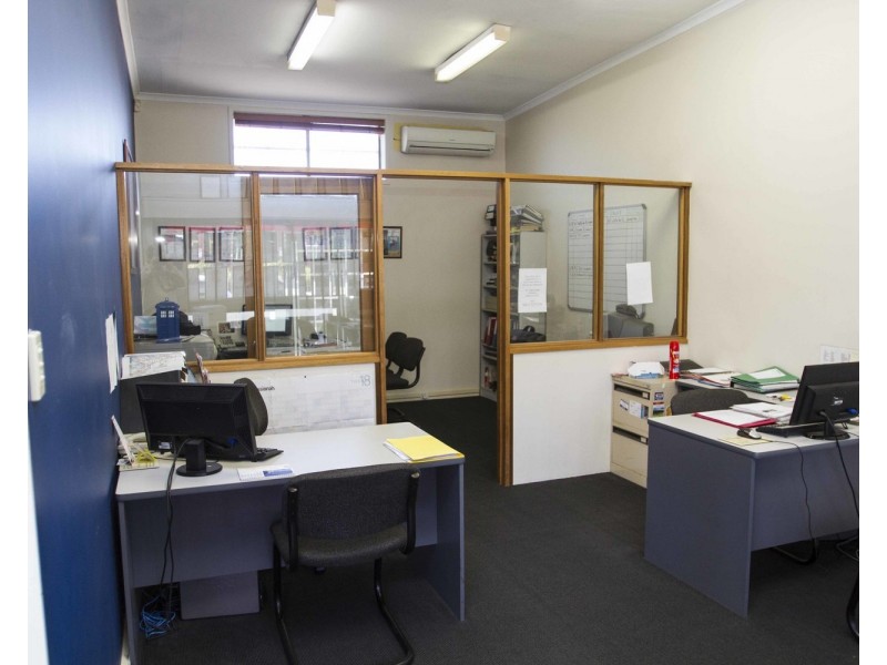 668 The Entrance Road, Wamberal NSW 2260